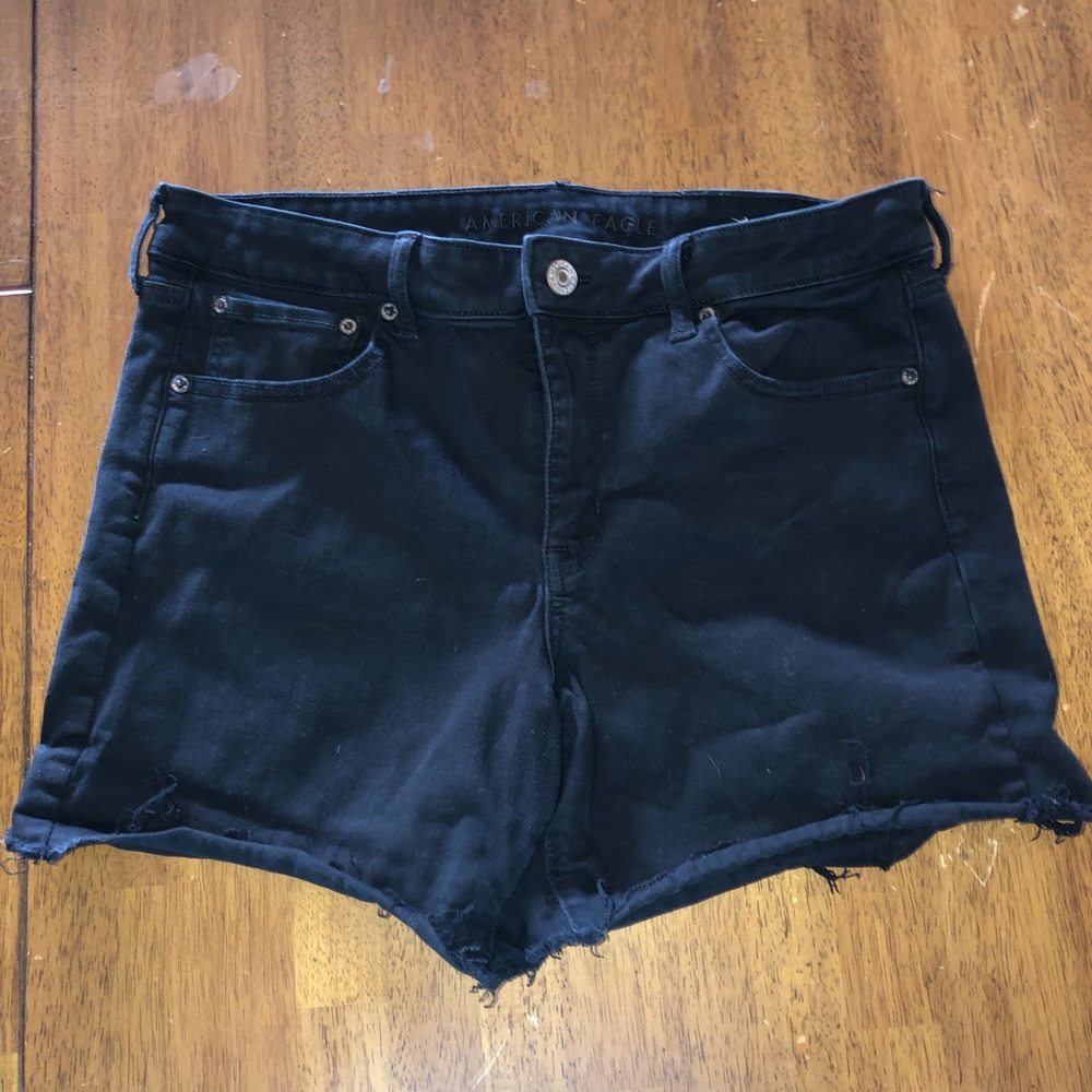 American Eagle Black Midi Shorts